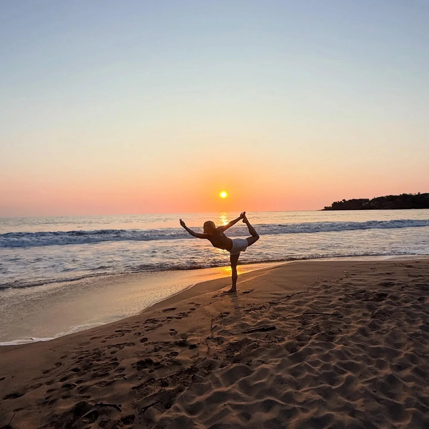 Still reflecting on the incredible experience of spending two weeks in Mexico for my 300-hour training with @kestyoga .

Fresh organic meals. Long days of movement. Meditation. Breathwork. Philosophy. Anatomy. Conversations that cracked me open in th