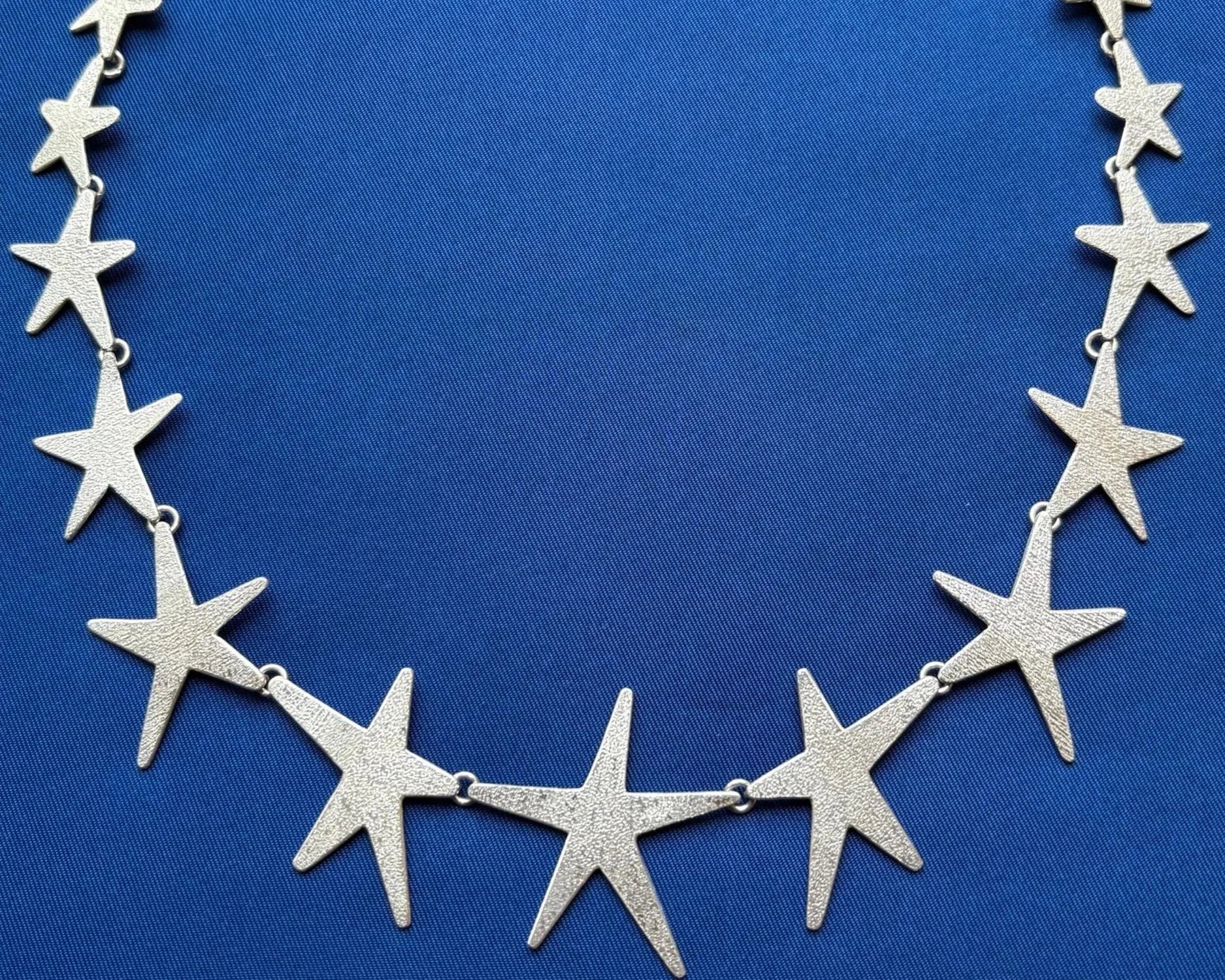 Star%2BBurst%2BNecklace.jpg