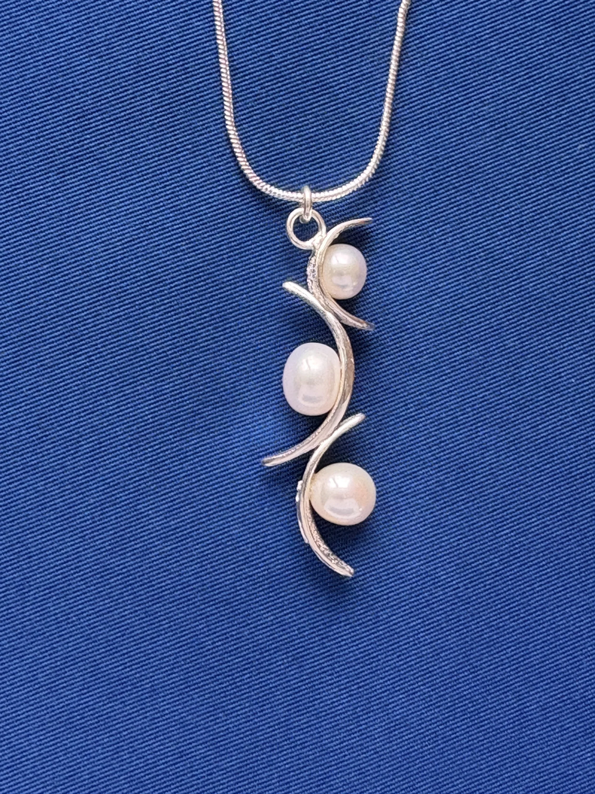 Pearl Blossom IV