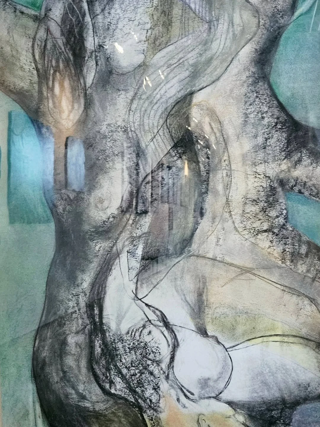 Het werk van Annelies van der Stel @anneliesvanderstel is een prachtige cobinatie van het menselijk lichaam en organische patronen.

Het werk is zowel poetisch als sensueel en daarom helemaal op zijn plaats in de groeps expositie : Het betoverde woud