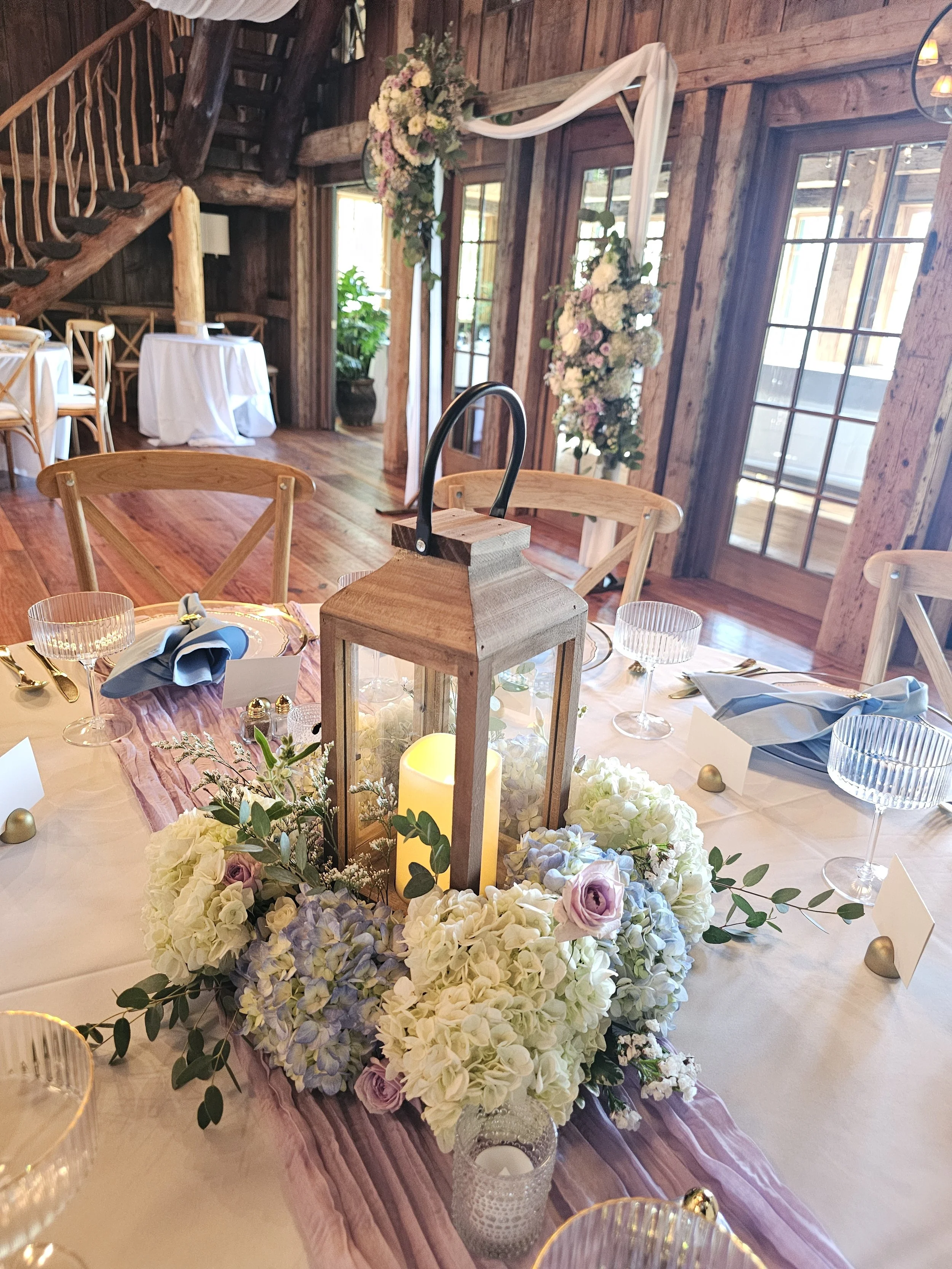 Lantern Centerpiece Hydrangea Wedding