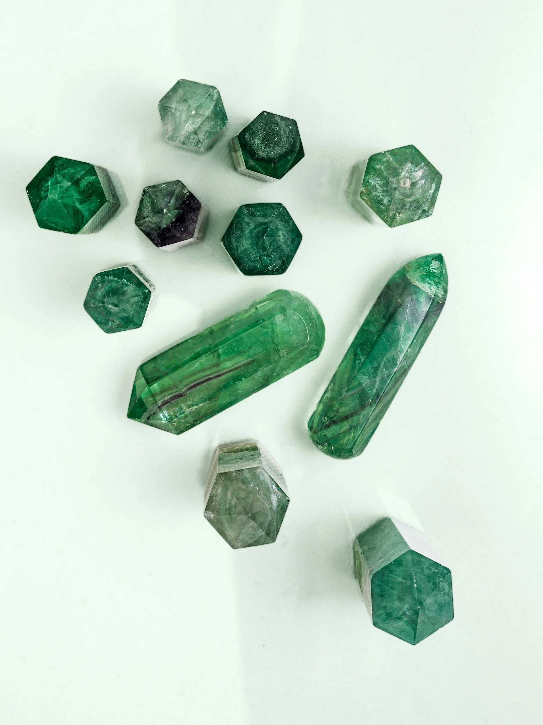 Green Crystals: Abundance, Growth &amp; Prosperity🍃🌻
