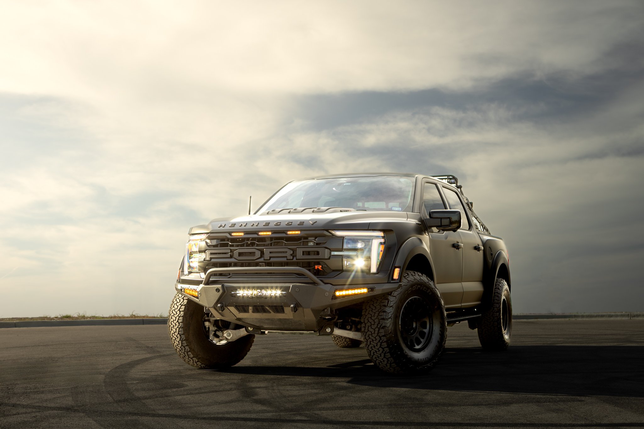 Henessy Raptor Low Front View.jpg