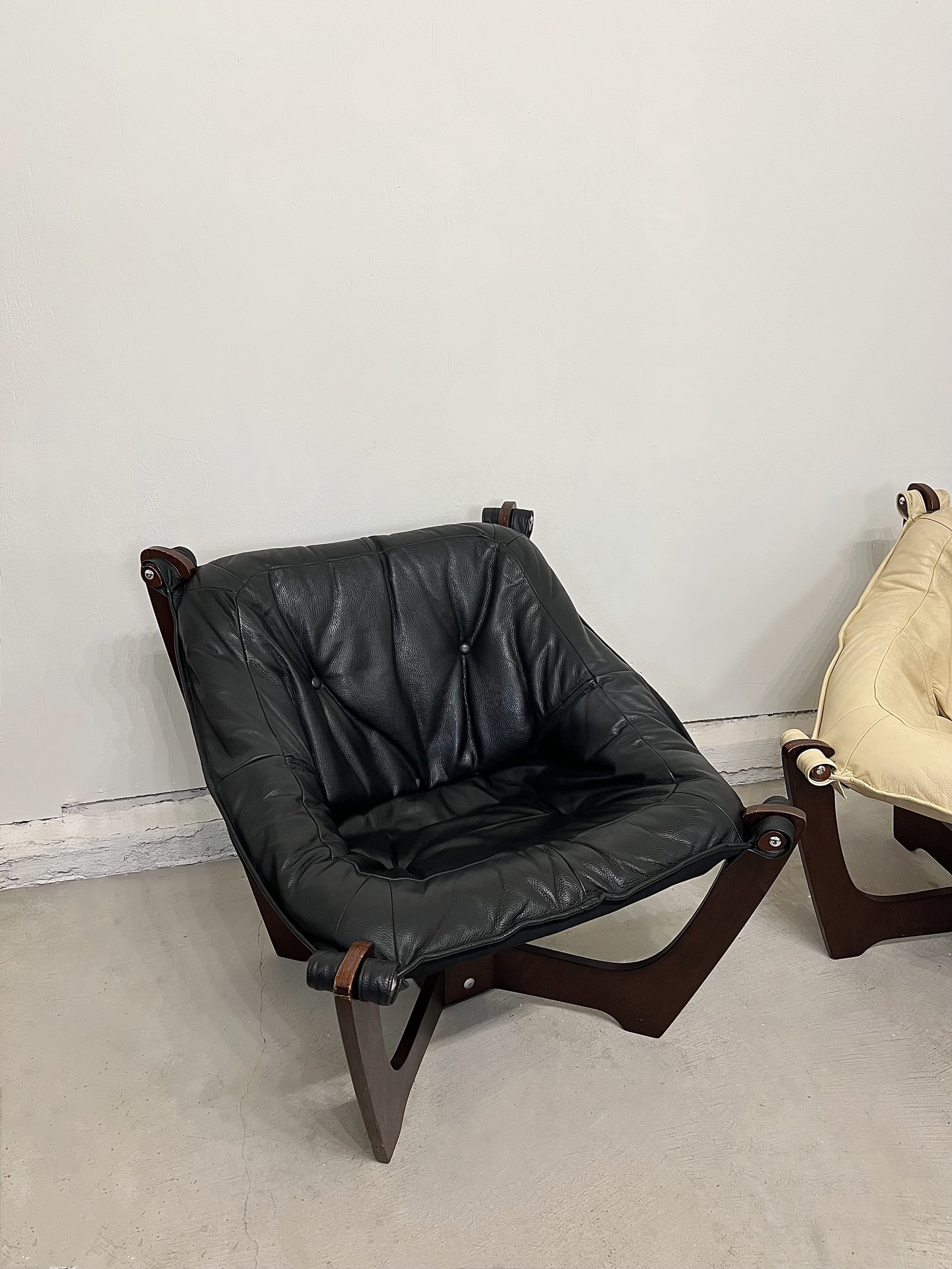 Luna Lounge Chair - Black