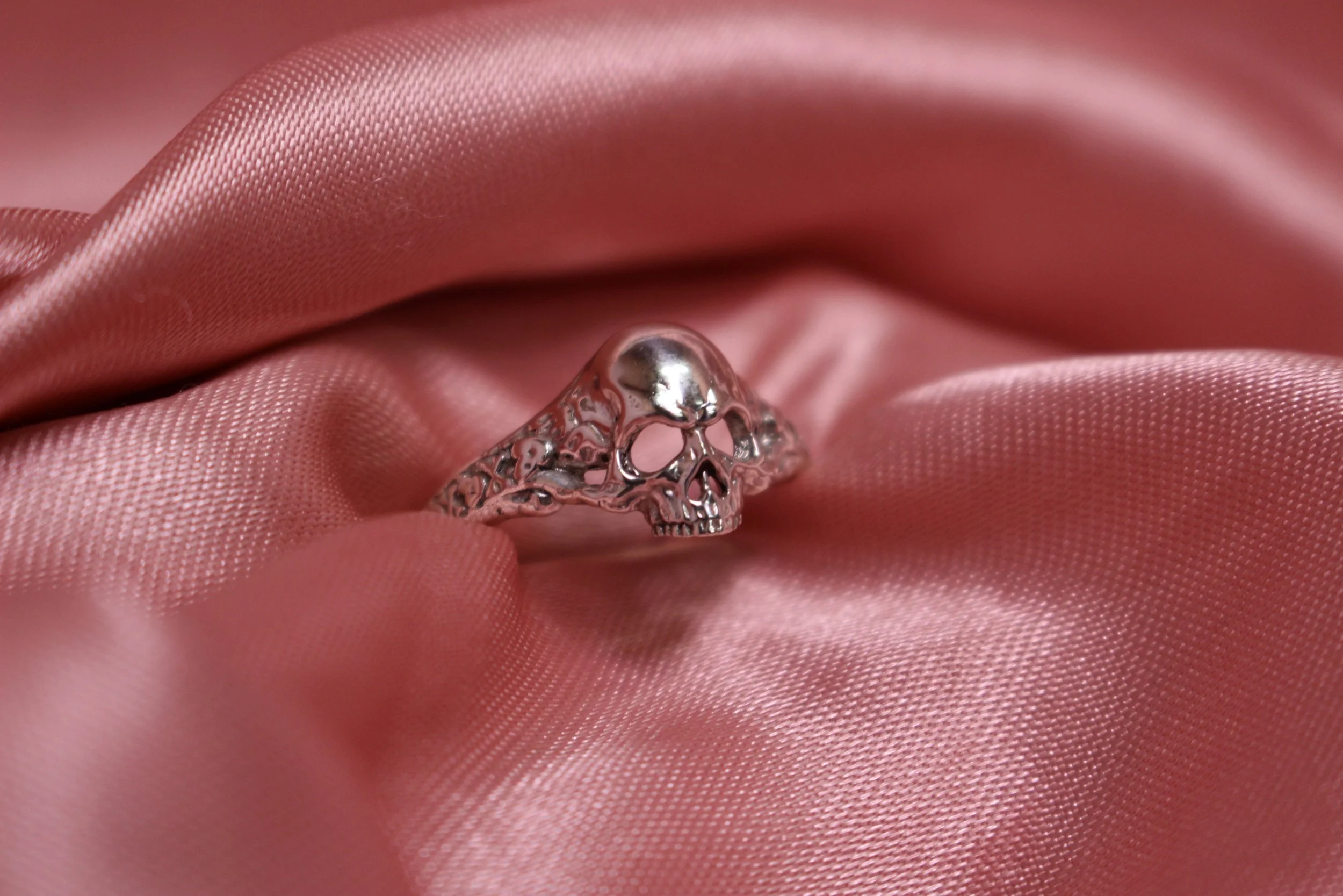 Skull Ring - Silver 2.JPG