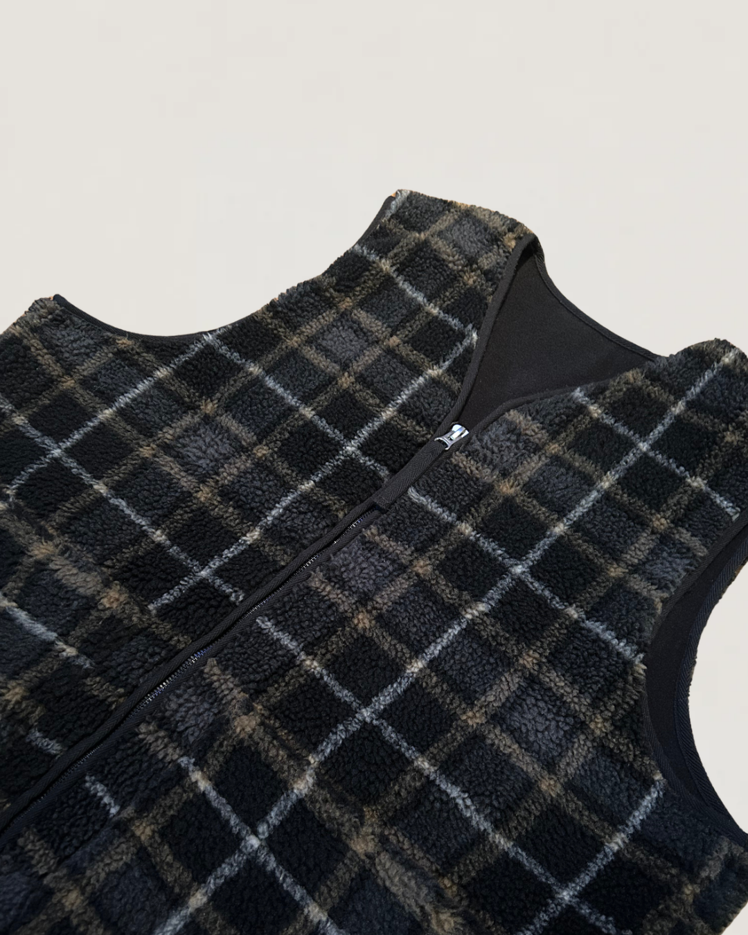 Zuri's got threads - 2026-10-21T154838.910.png