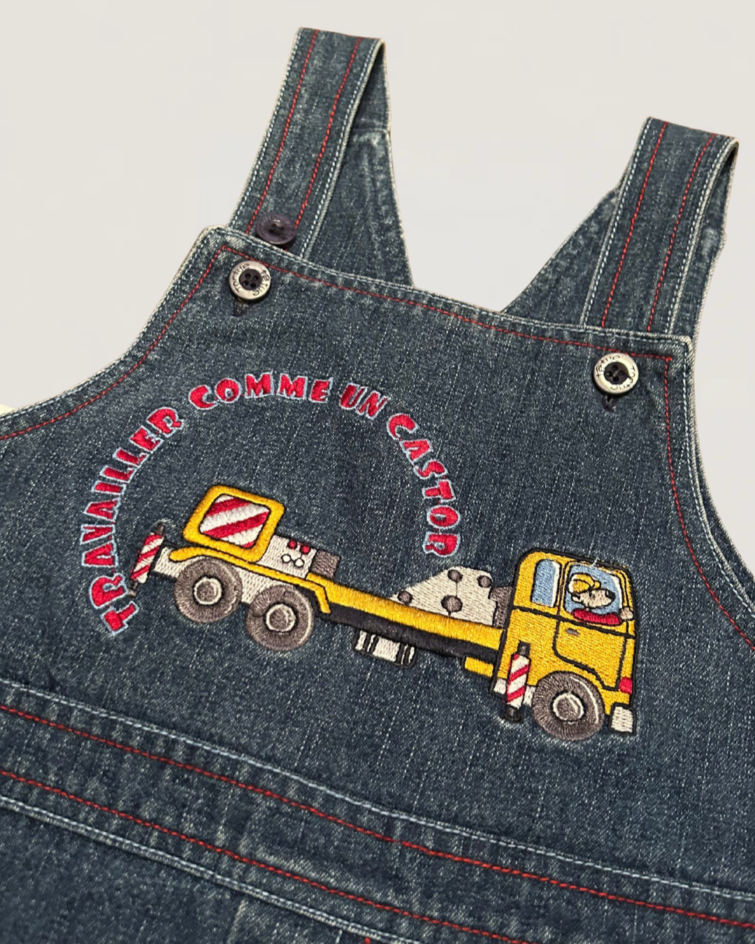 Zuri's got threads - 2026-10-03T094257.026.png