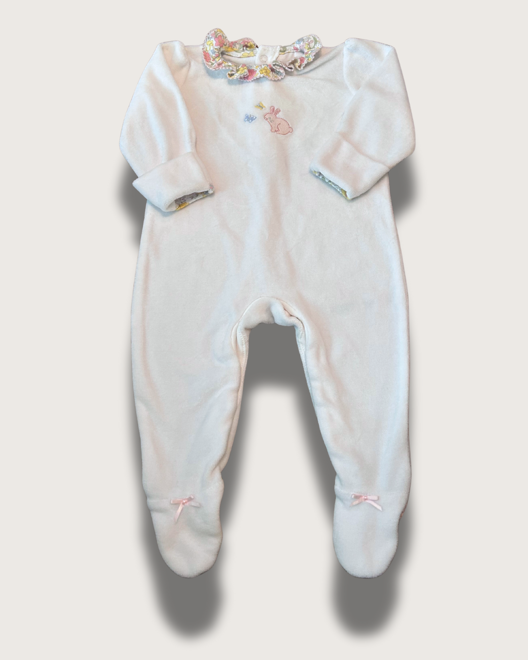 Beige Modern About Me Animated Instagram Post - 2025-08-10T164314.360.png