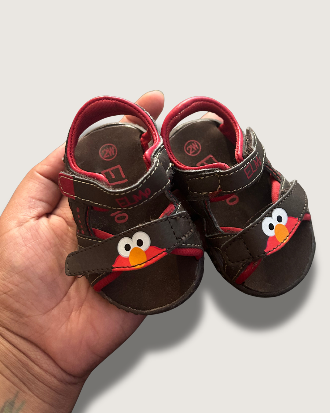 Vintage/Y2K Sesame Street (Elmo) Velcro Sandals