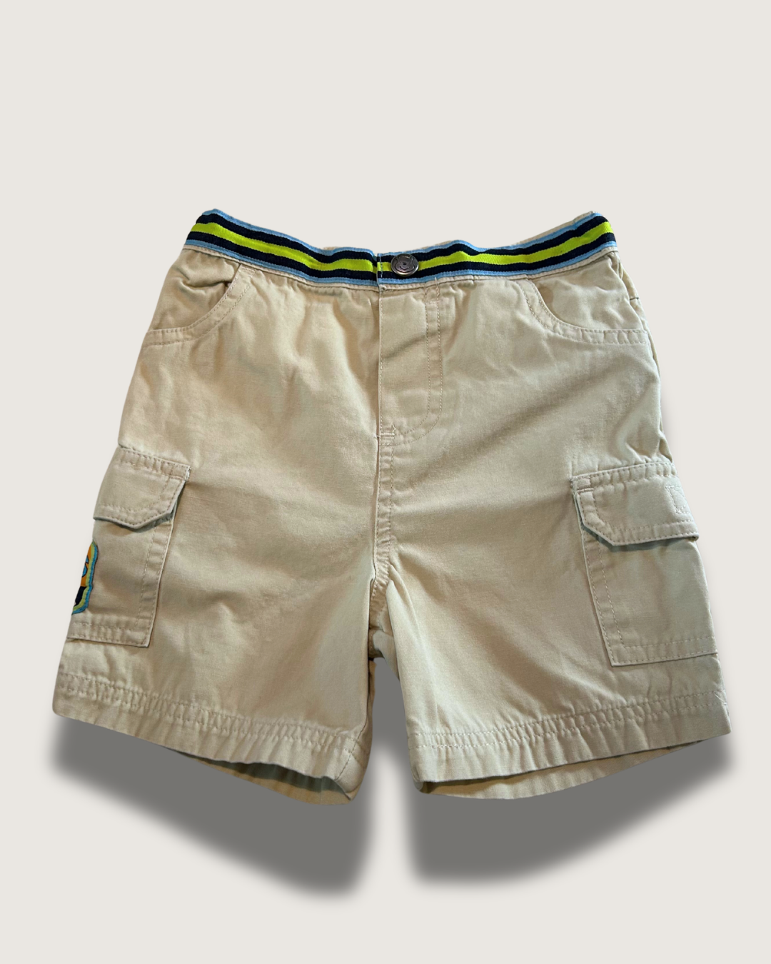 Vintage/Y2K - Disney (Winnie the Pooh) Cargo Golf Shorts