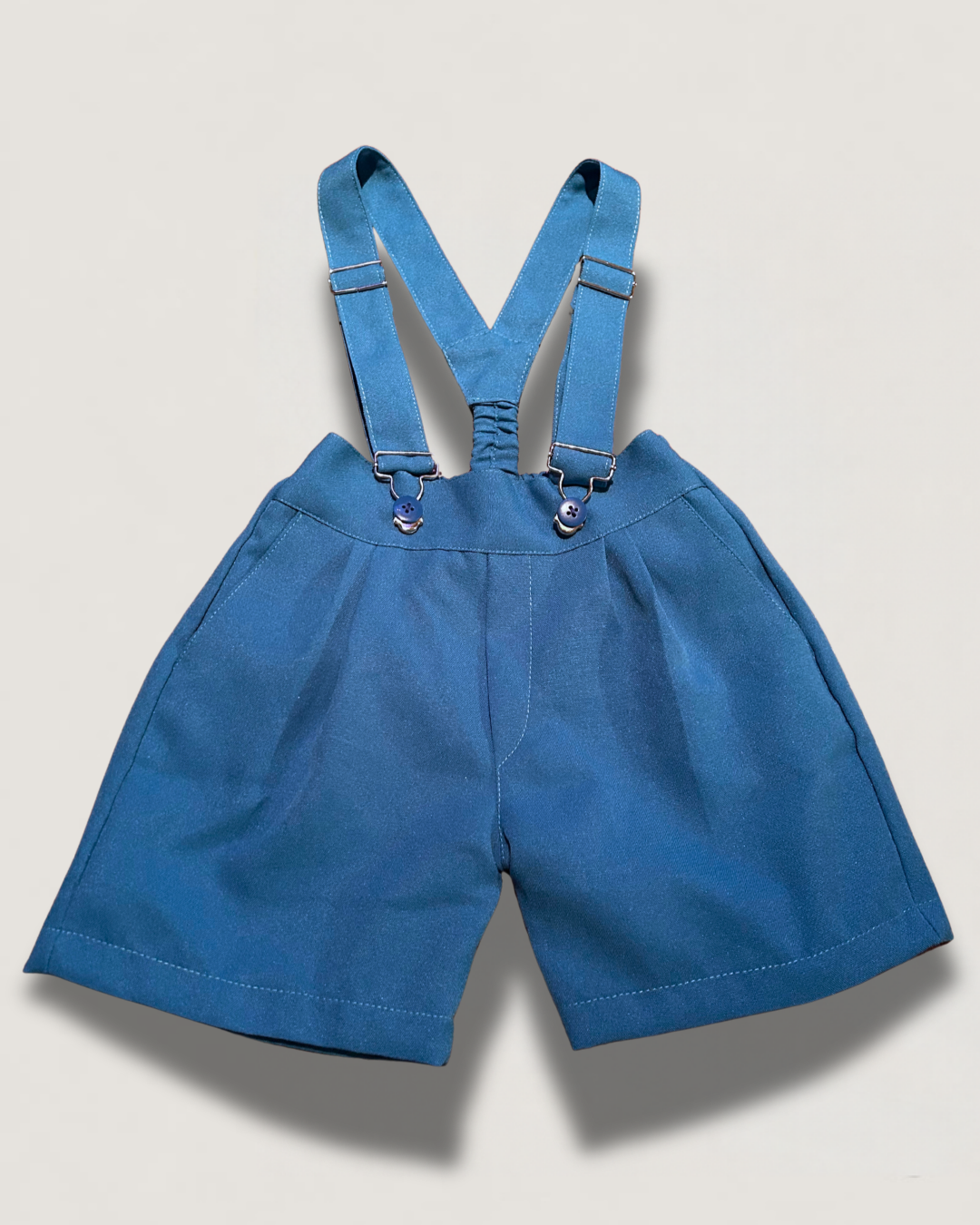Zuri's got threads - 2026-10-06T235439.351.png