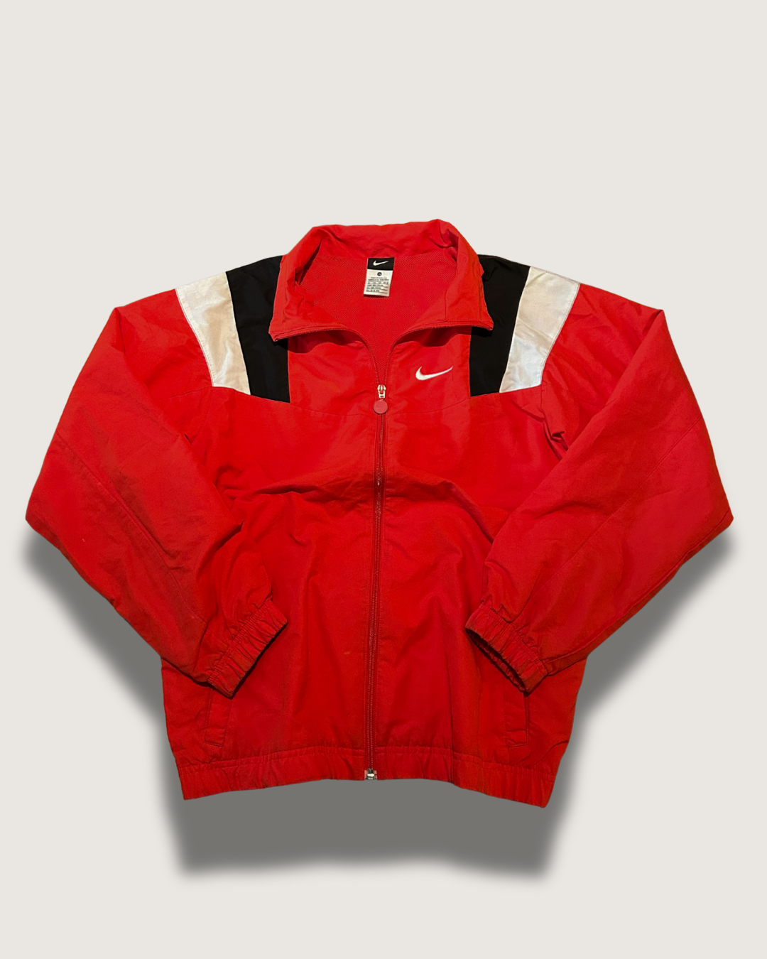 Vintage-Inspired Nike Windbreaker