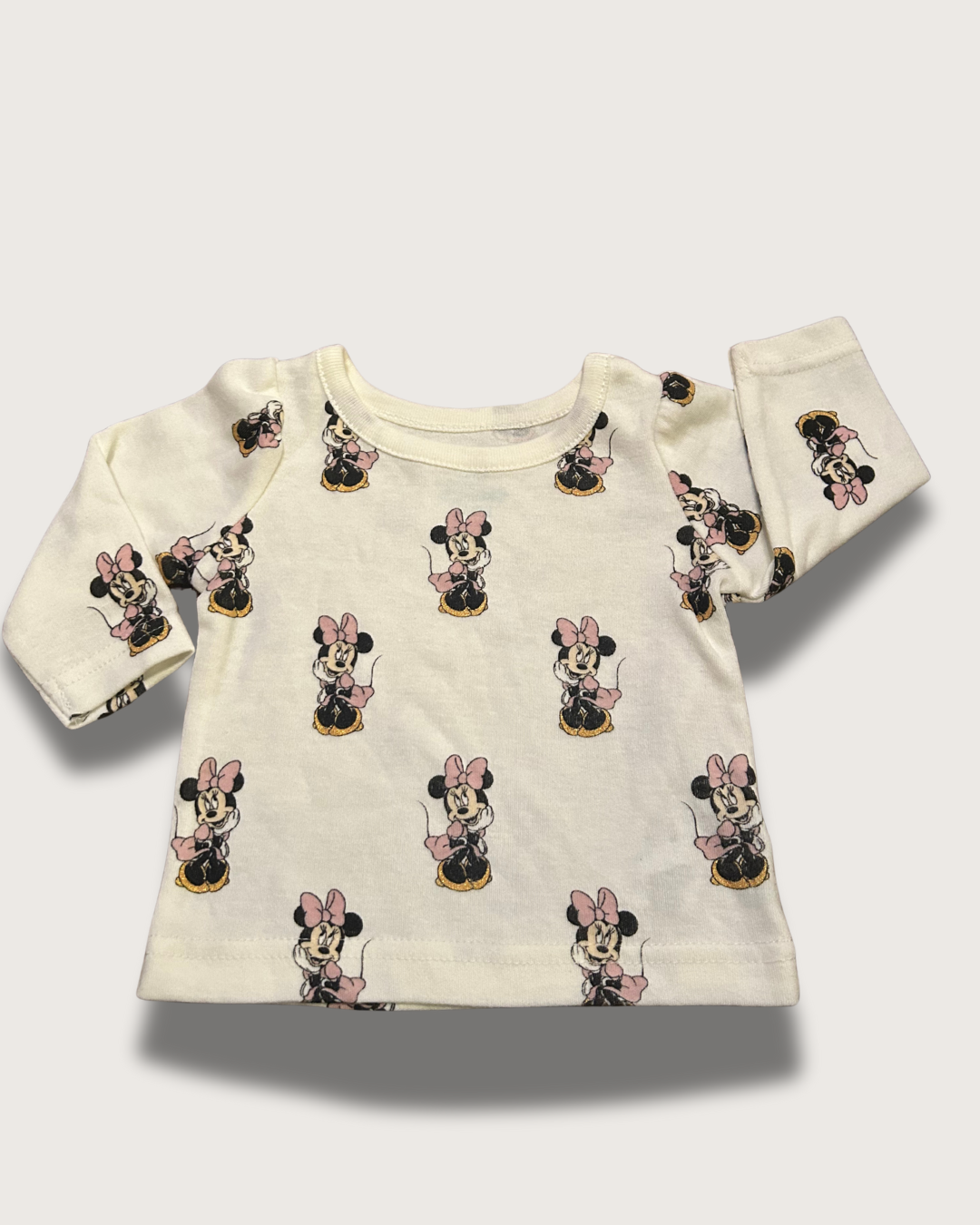 Beige Modern About Me Animated Instagram Post - 2025-07-25T222335.008.png