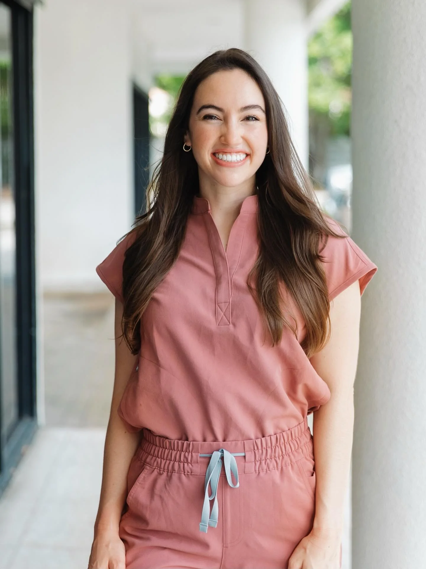 Hi there! Let me re-introduce myself! I&rsquo;m Johanna (most call me Hanna) Eugenio, M.S., CCC-SLP, and I&rsquo;m the speech-language pathologist and owner of Communication Corner Therapy in Palm Beach Gardens, a place where connection comes first ?