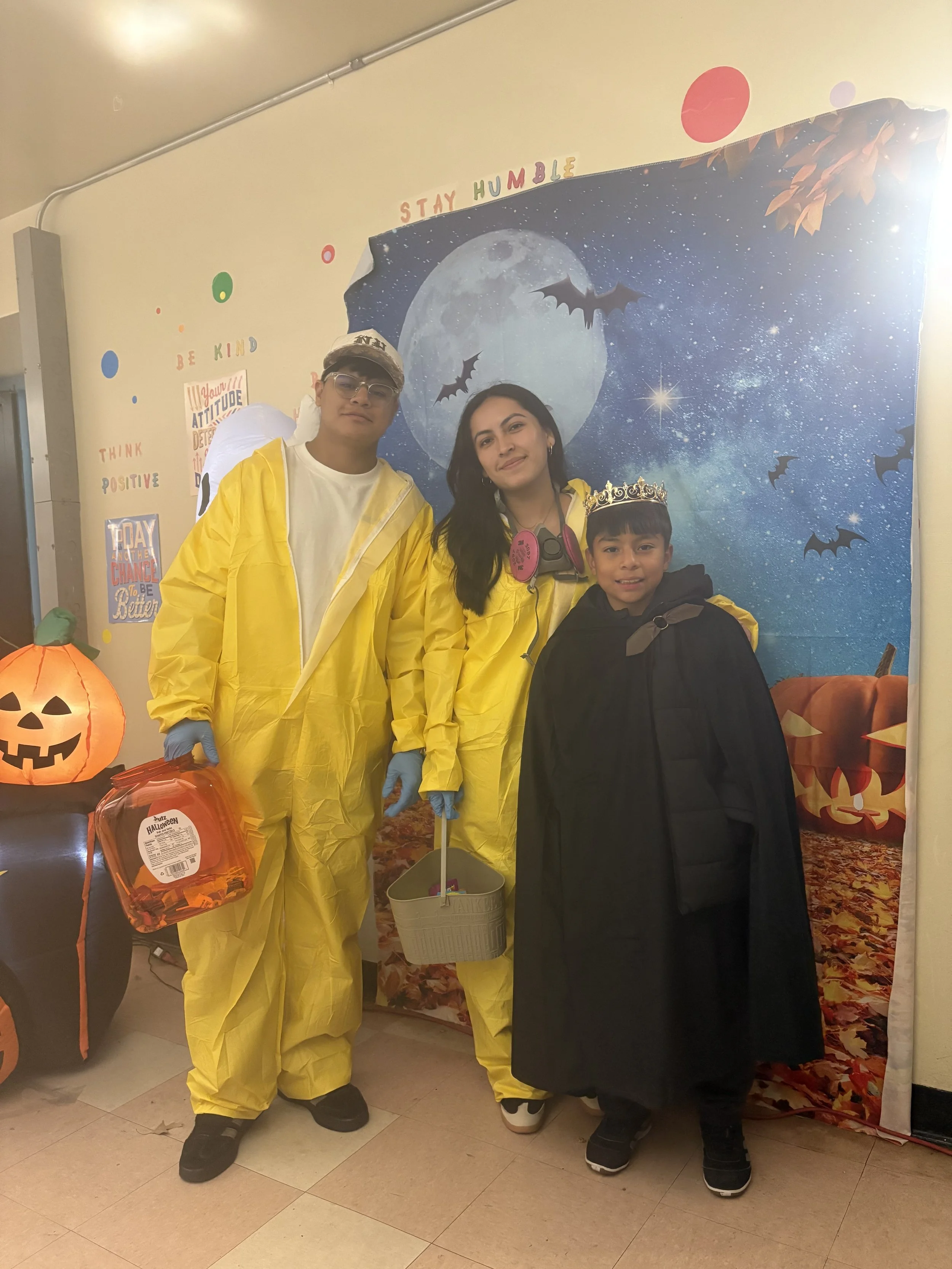 Eastchester Gardens Community Center celebrates Halloween!