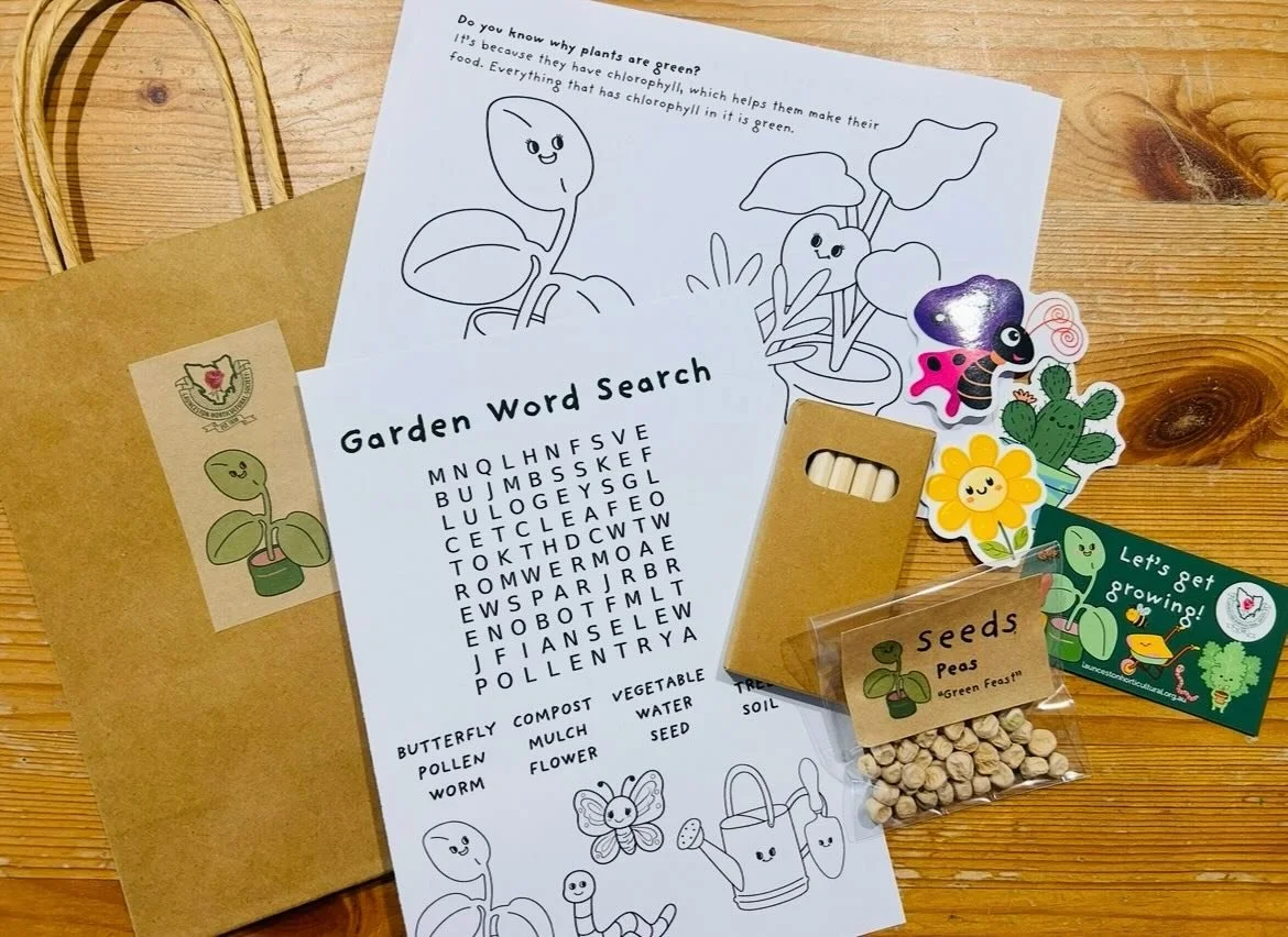 🍂 Doors open at 9am until 4pm for our last day of the Autumn Flower Show!
☕️ @rusticbakehouse will be pumping out the hot brews to keep you warm as you browse the Garden Market and take in the beauty of Autumn inside the hall.
🧑🏻&zwj;🌾 FREE Child