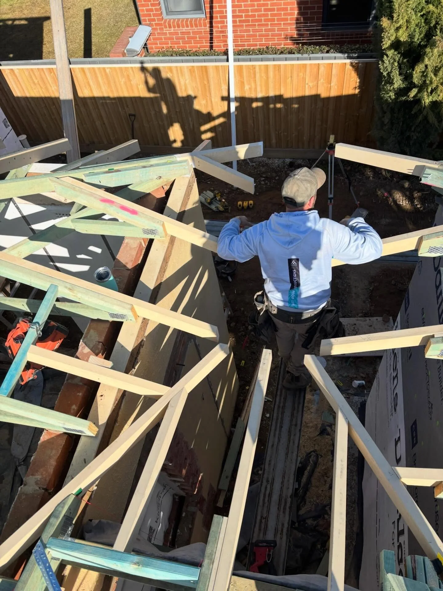 Back on the tools for 2026.
Looking forward to sharing more of what we have been up to and the exciting projects in the works for this year.
#mattgowconstructions #waggabuilder #localbuilder