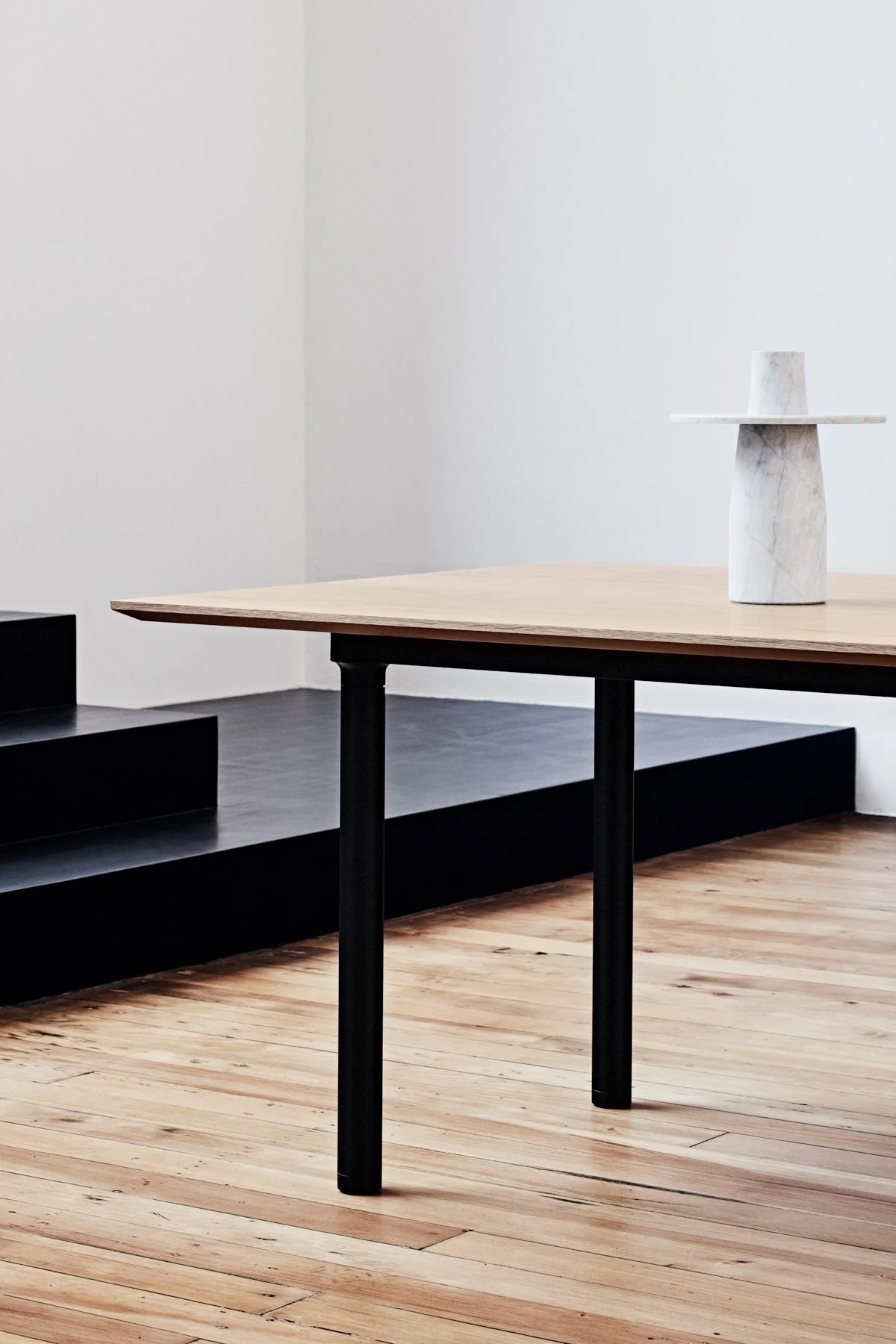 Chameleon Table System