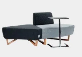 P4 Us.jpg