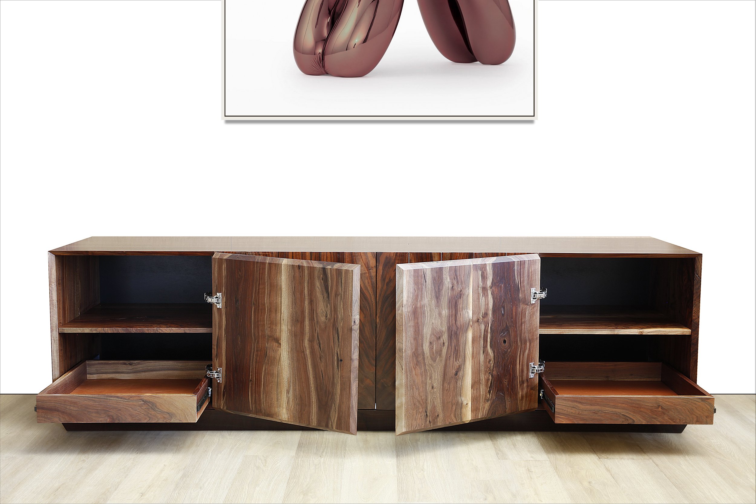 Credenza-5.jpg