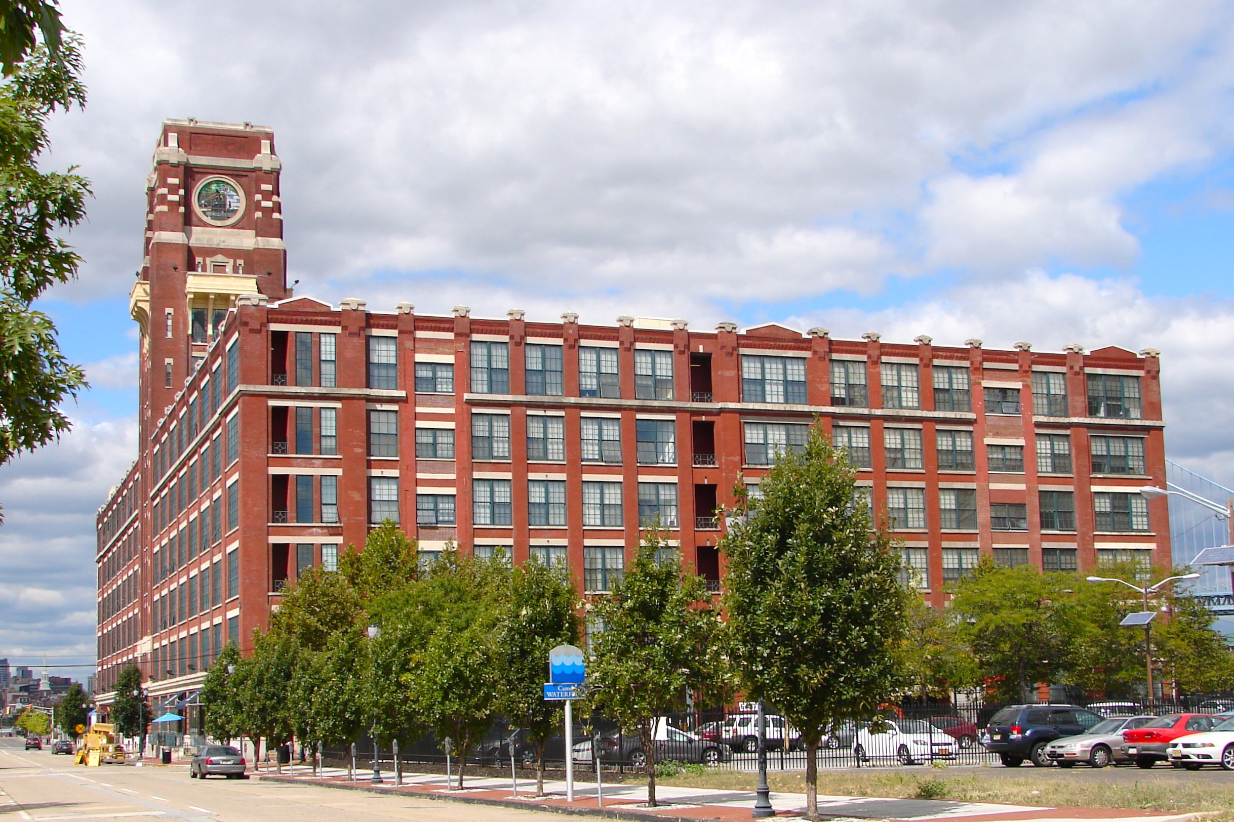 RCA_Nipper_Camden_NJ_A.jpg