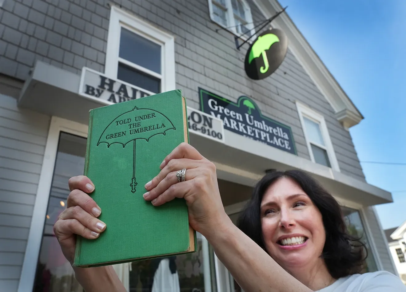 Green Umbrella of Exeter offers vintage style, secondhand treasures