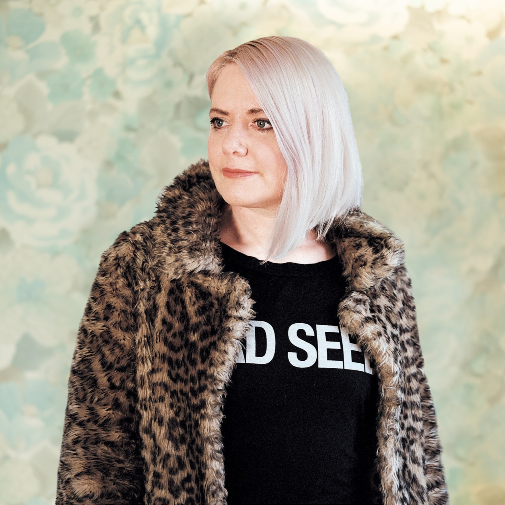  Laura Jordan Bambach