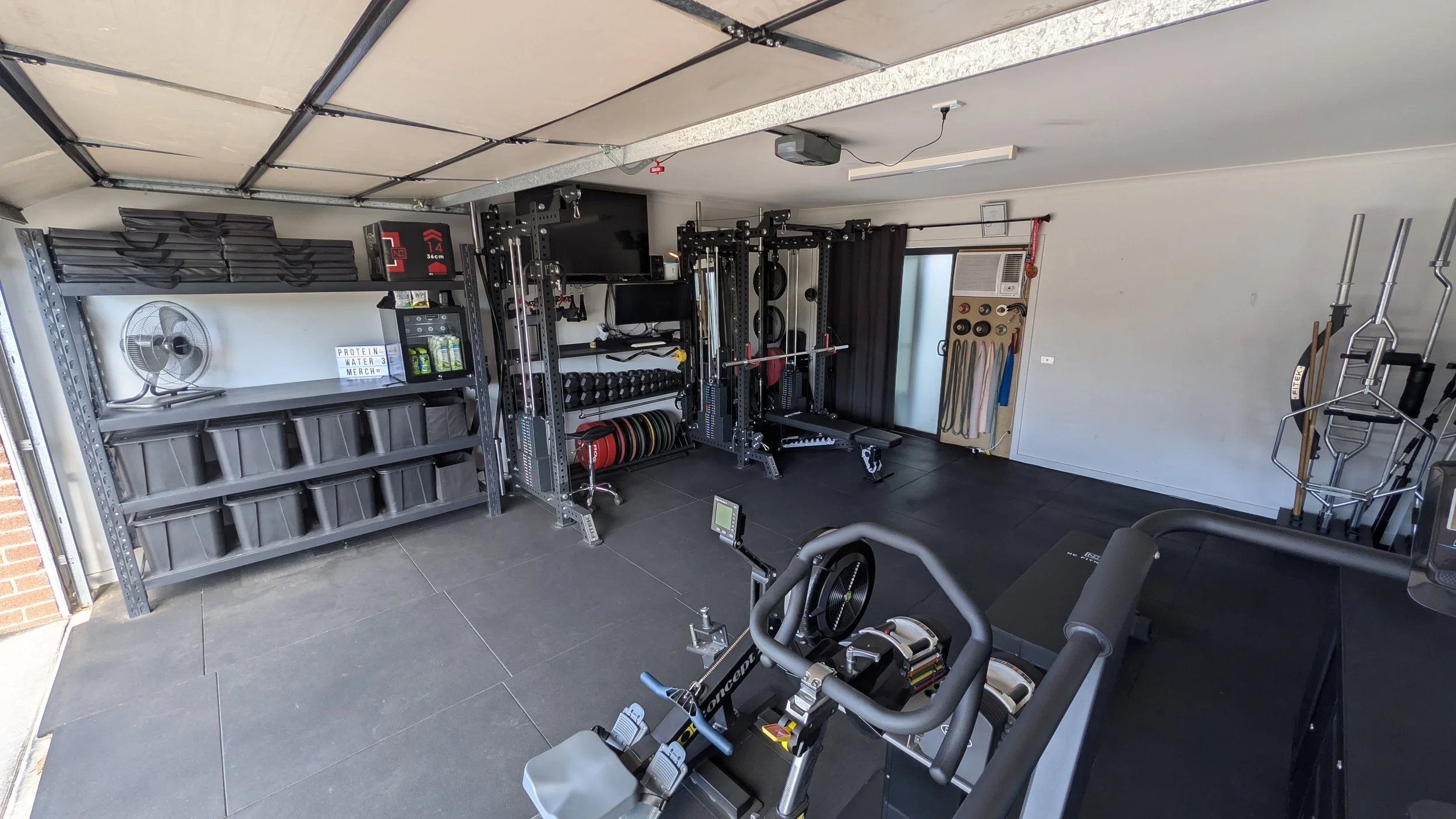 Overview of the training Space at the Rep66 headquarters. Premium and private Personal training in Pakenham and servicing near areas such as Berwick, Beaconsfield, Nar-Nar goon, Druin, Officer, Tynong,Garfield, longwarry, Cora Lynn, Vervale,Maryknol