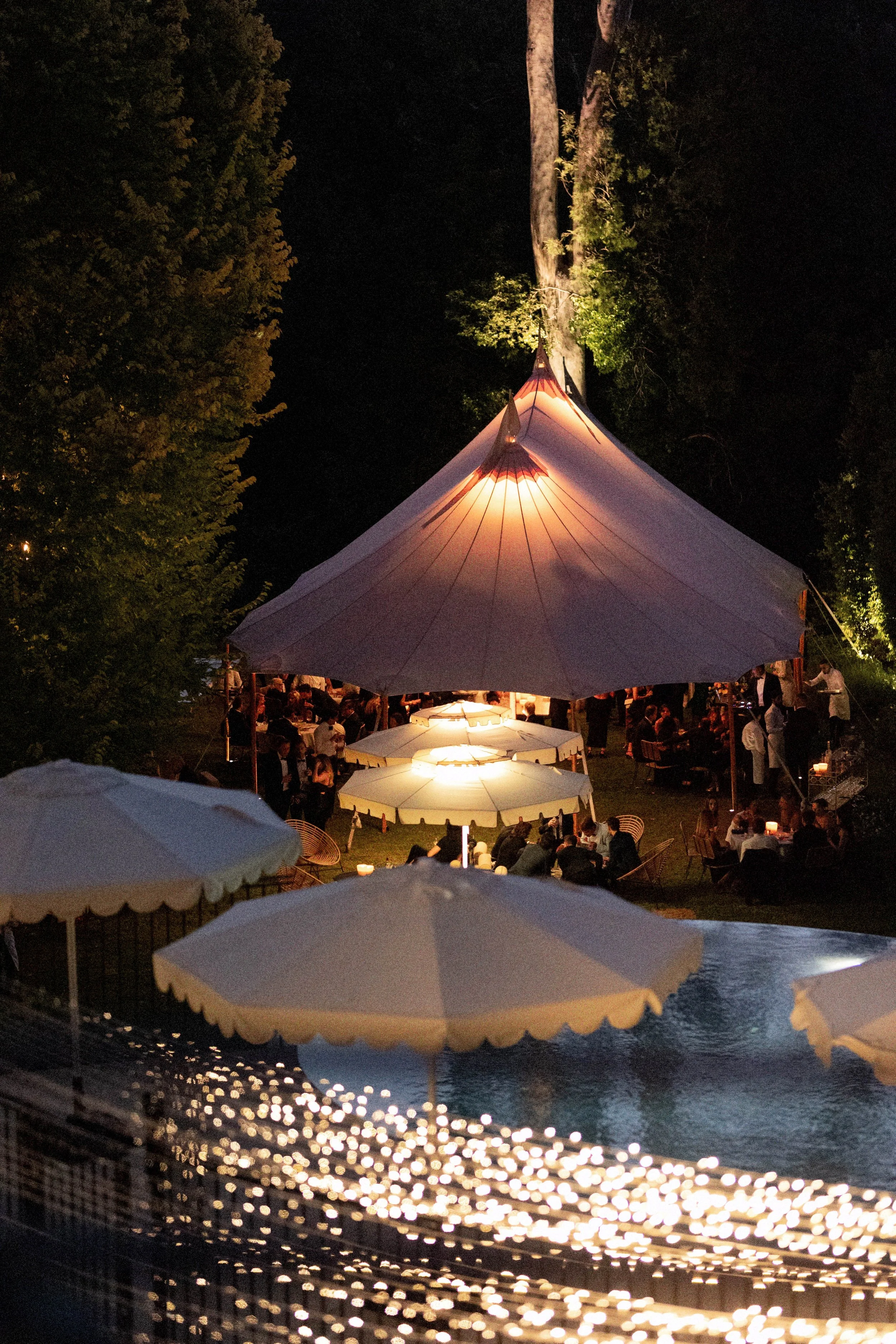 summer-garden-party-event-mangement-marquee-black-tie-photography.jpg