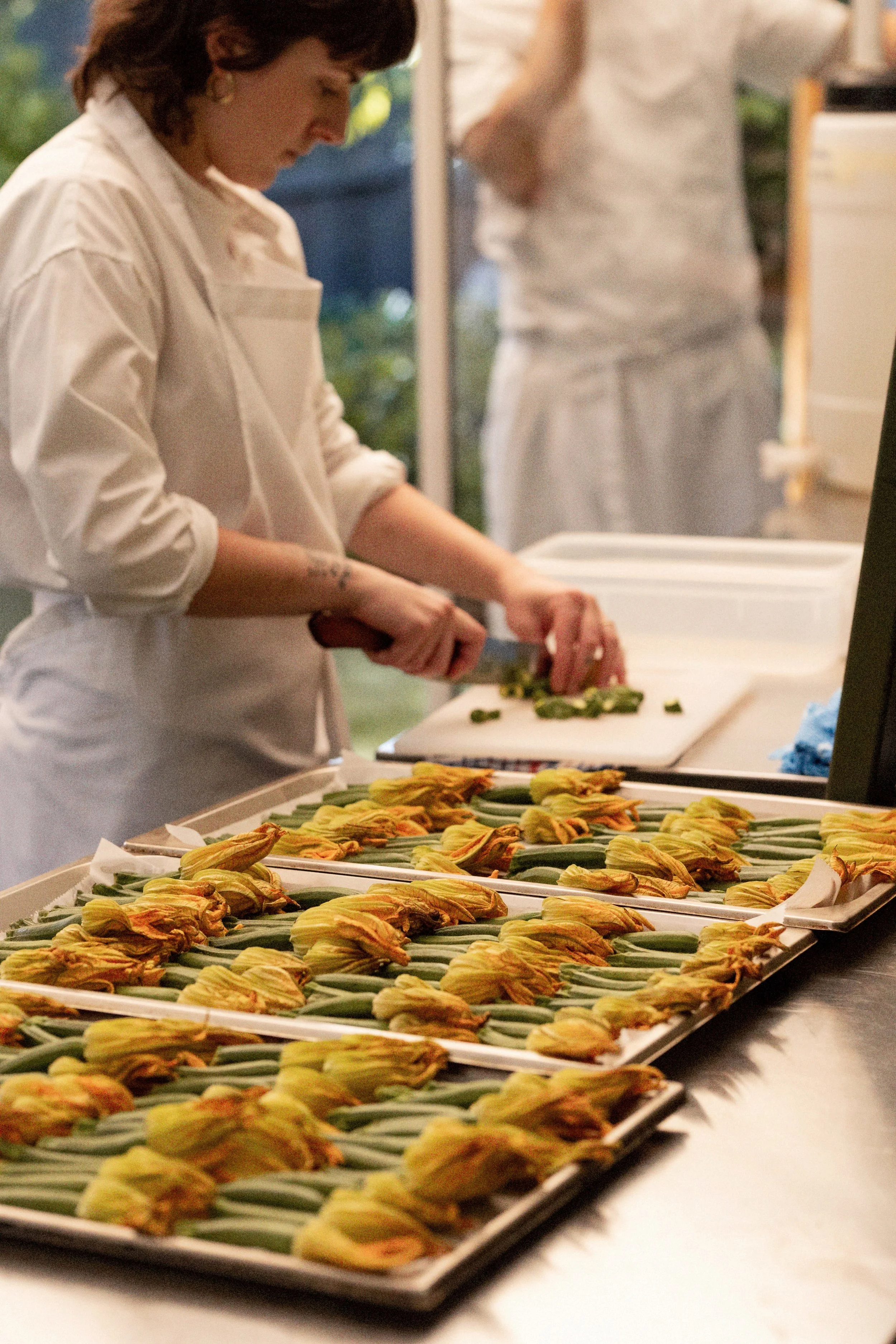 summer-garden-party-event-mangement-marquee-black-tie-premium-catering.jpg