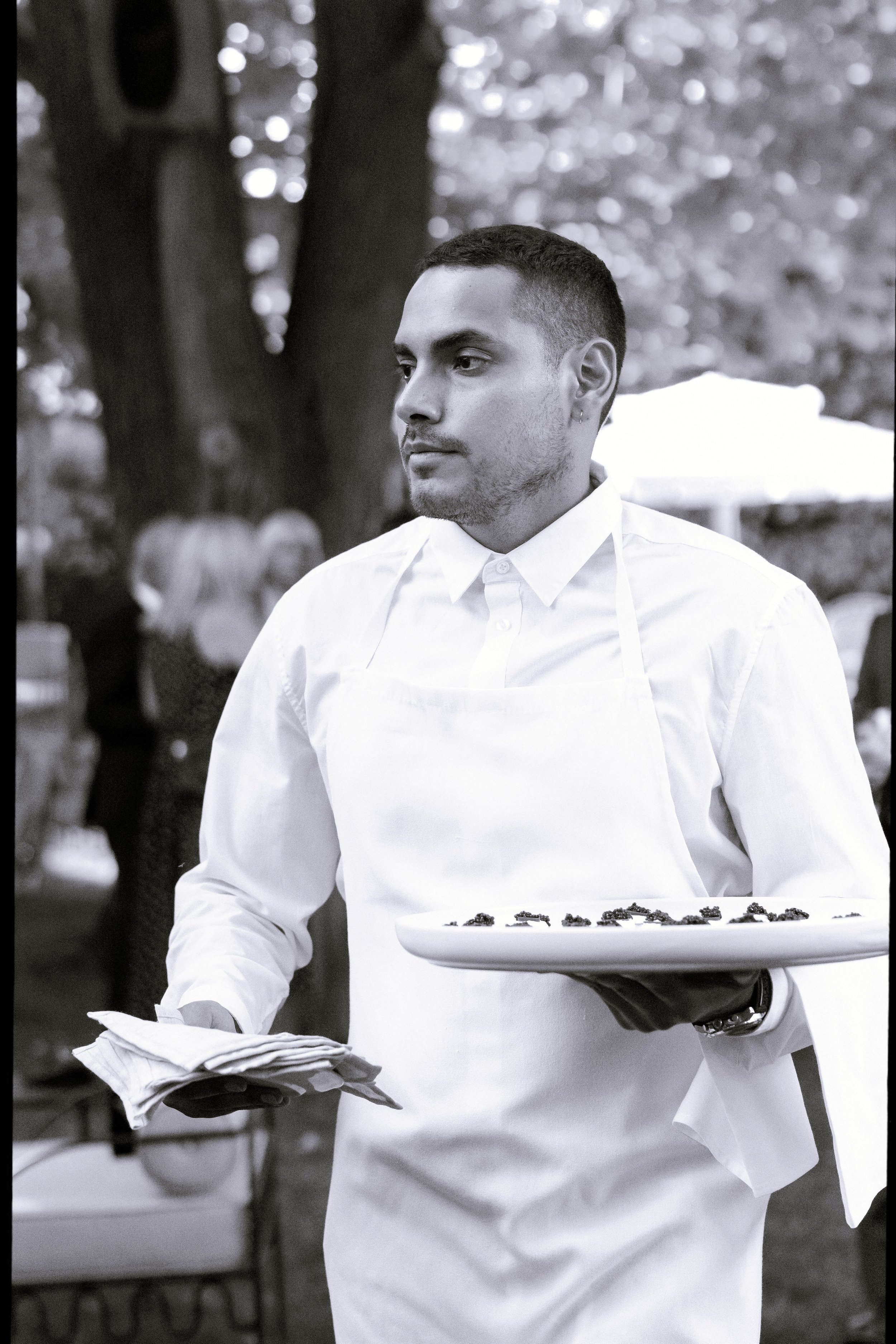 summer-garden-party-event-mangement-marquee-black-tie-waiter.jpg