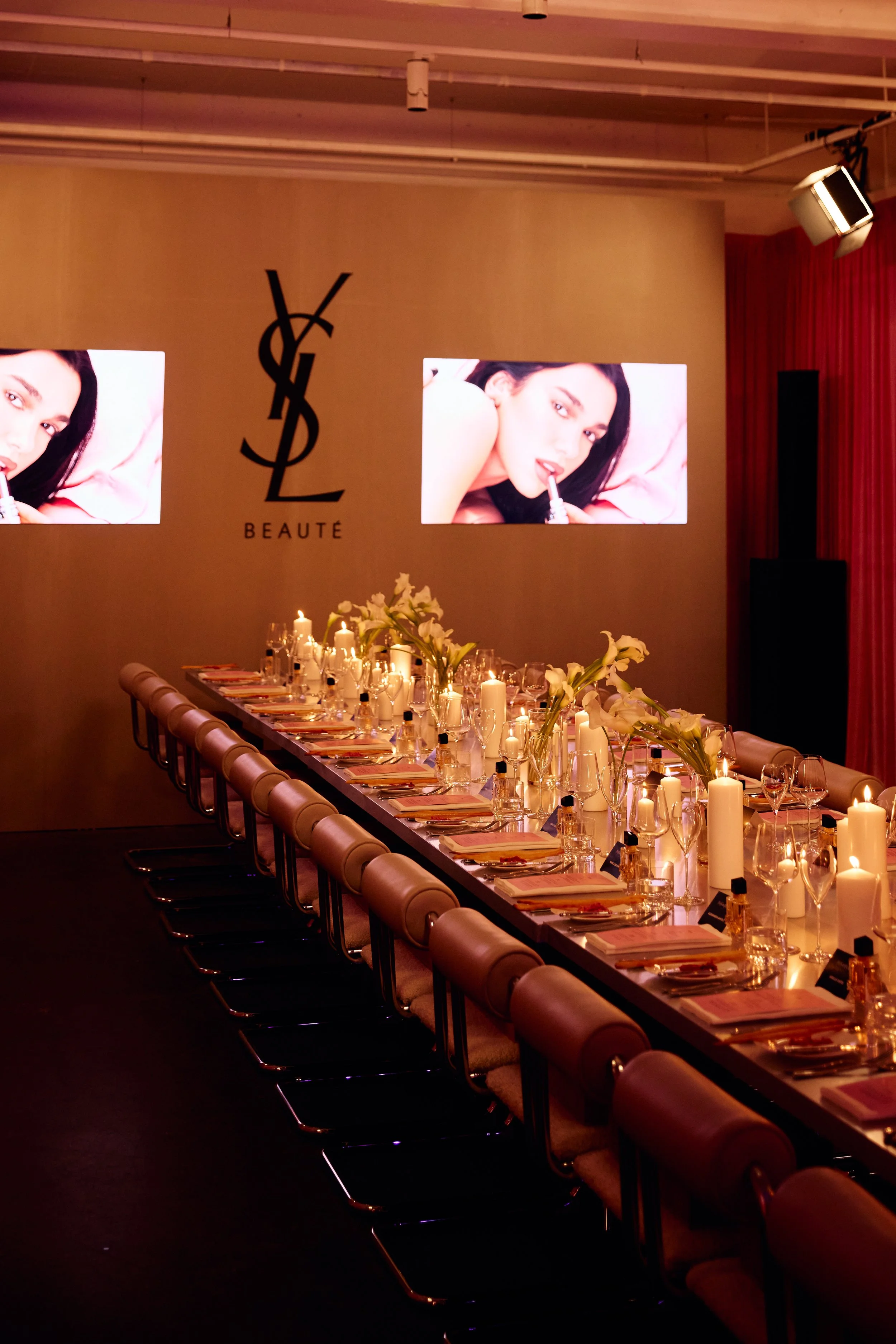melbourne-premium-fashion-brand-caterer-trendy-1.jpeg