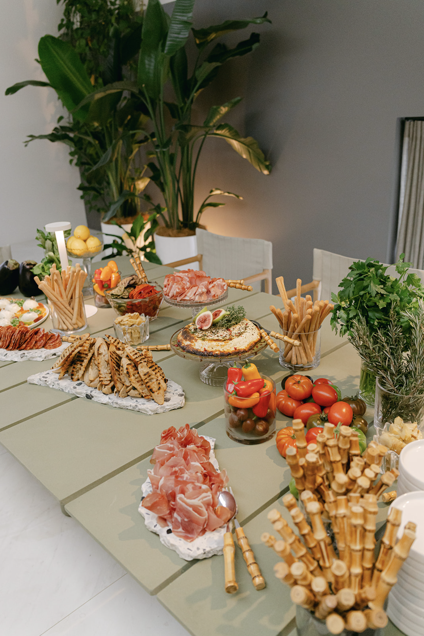 dedece-paola-lenti-premium-furniture-brand-event-catering-7.png