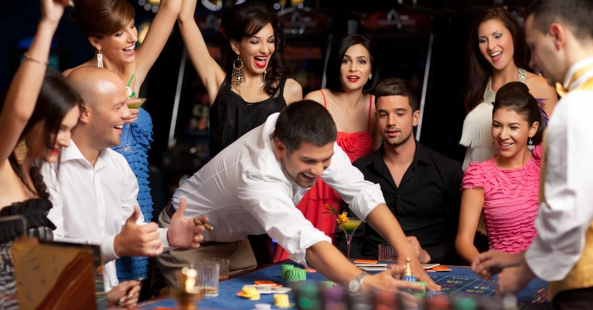 Ways To Kick Off the New Year With a Casino-Themed Bash