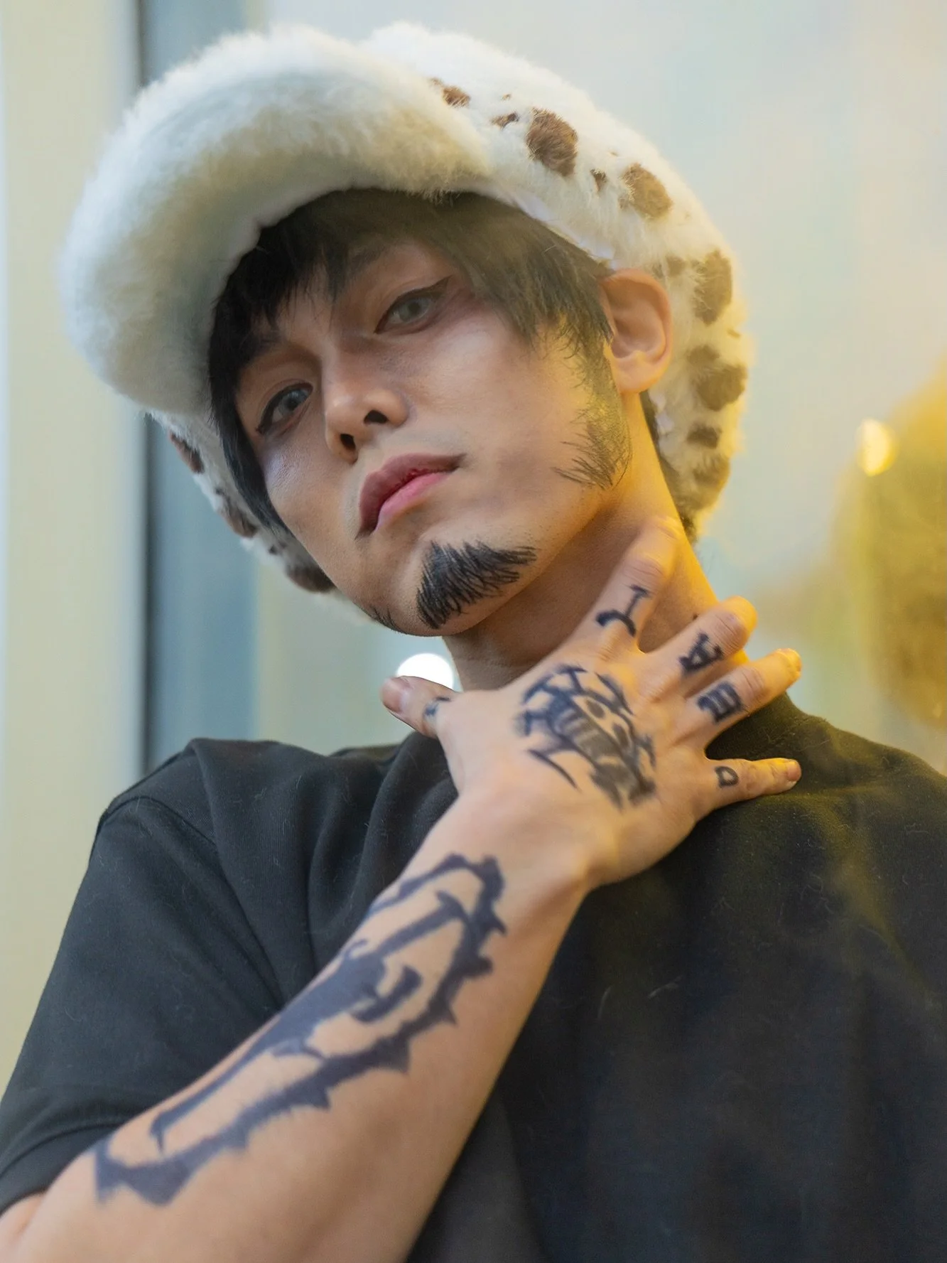 Trafalgar D. Water Law Cosplay from One Piece 

I&rsquo;ve always loved his character and wanted to Cosplay him but was worried I couldn&rsquo;t pull off his look and aura 😭

Ft. Dr Chopper

Convention: @ozcomiccon 
Photographer: @itsgaki666