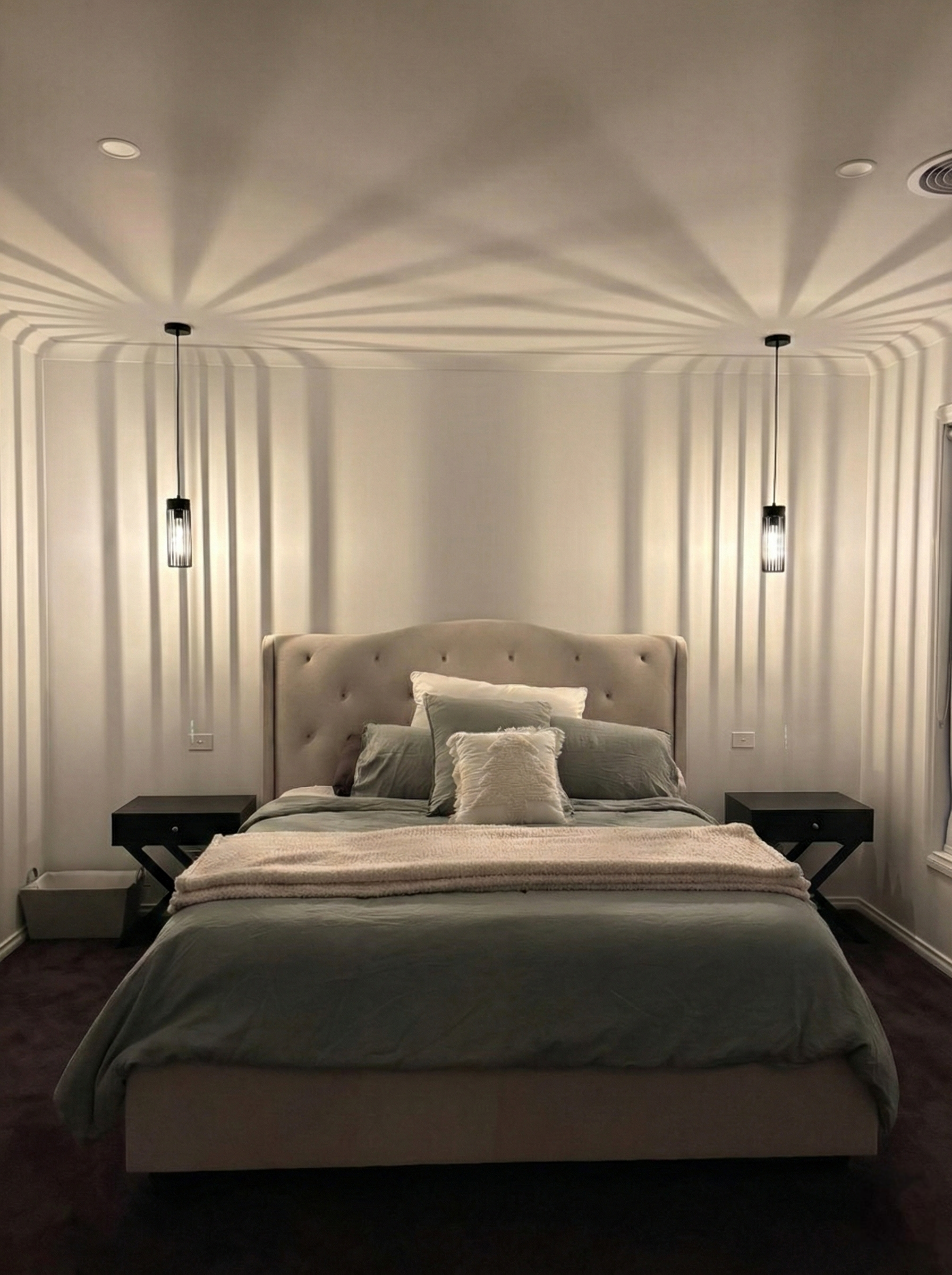 Licensed electrician from Carrum Downs installed bespoke pendant lighting in Skye