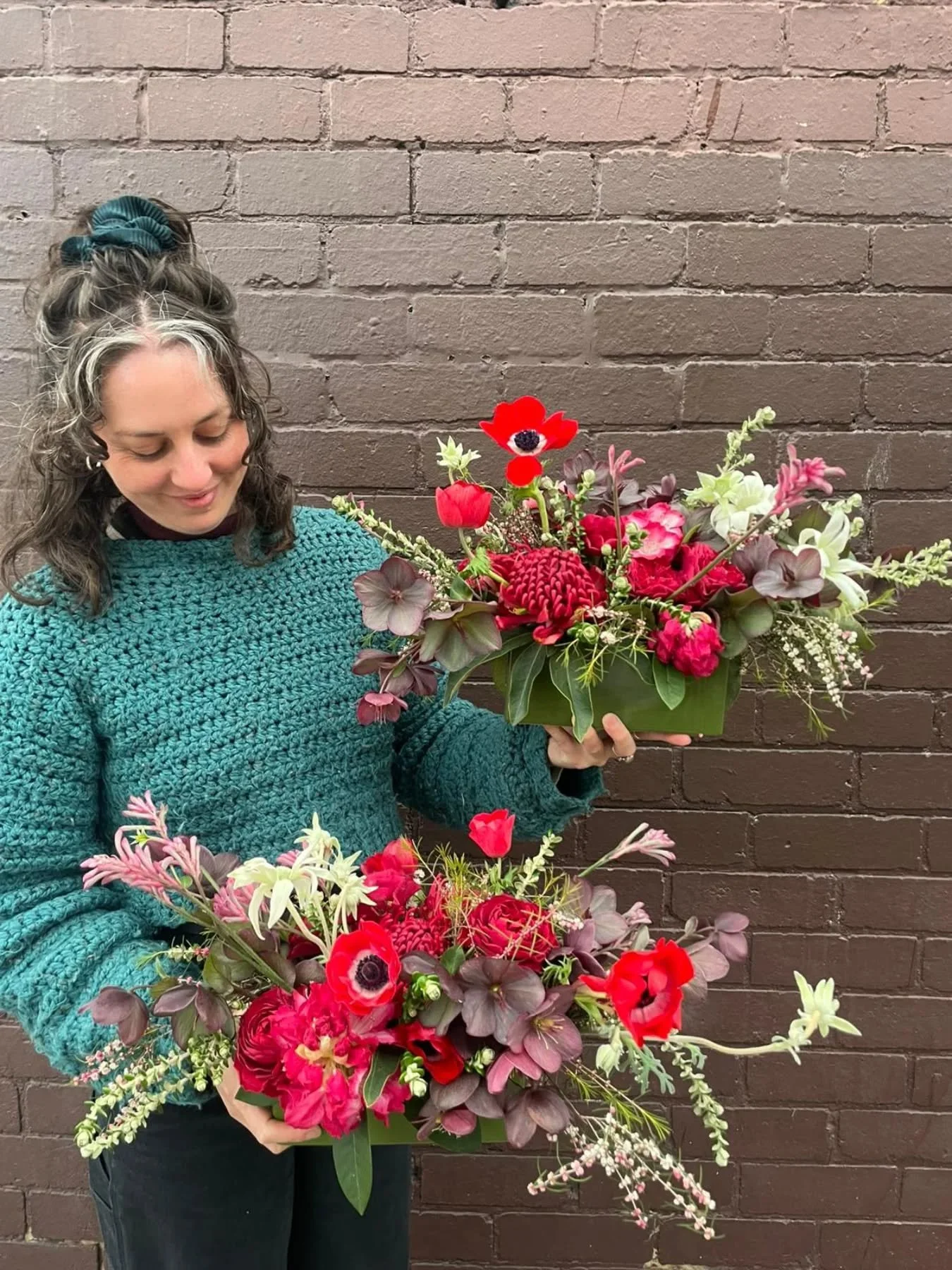 We will be open this coming Monday, the 6th of October, for your Sukkot flowers. 

Saturday 9 am - 3 pm 

Sunday and Monday 
Open 9 am - 2 pm 

See you soon! 🌼