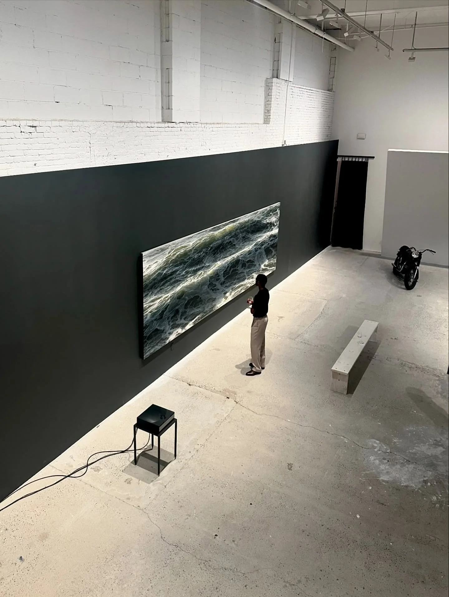 What an evening. 
Grateful to have brought together Sotheby&rsquo;s peers, collectors, family, and friends of the studio with the man himself, @ranortner. A night to feel, connect, and move through the spirit of Ran&rsquo;s work, embracing the rhythm