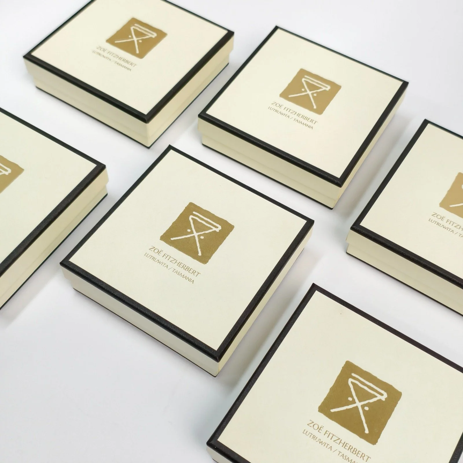 23dbcaa7-cc8b-40c9-b764-8add2b69f04c.jpg (Copy)