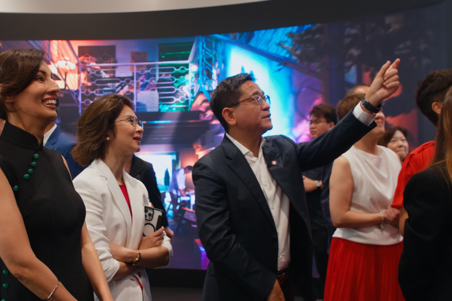 An Artistic Tribute to SG60 // Client: Bank of Singapore