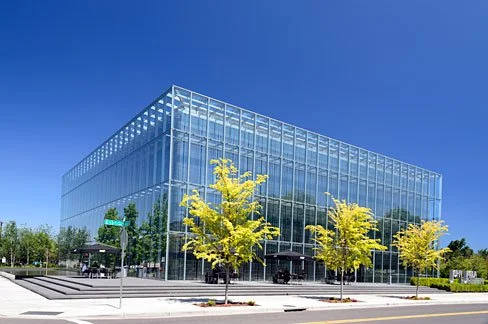 5. Jaqua_Academic_Center_(Lane_County,_Oregon_scenic_images)_(lanDB2175).jpg