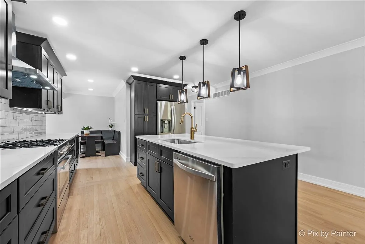 Black Shaker Kitchen Cabinets Mount Prospect, IL