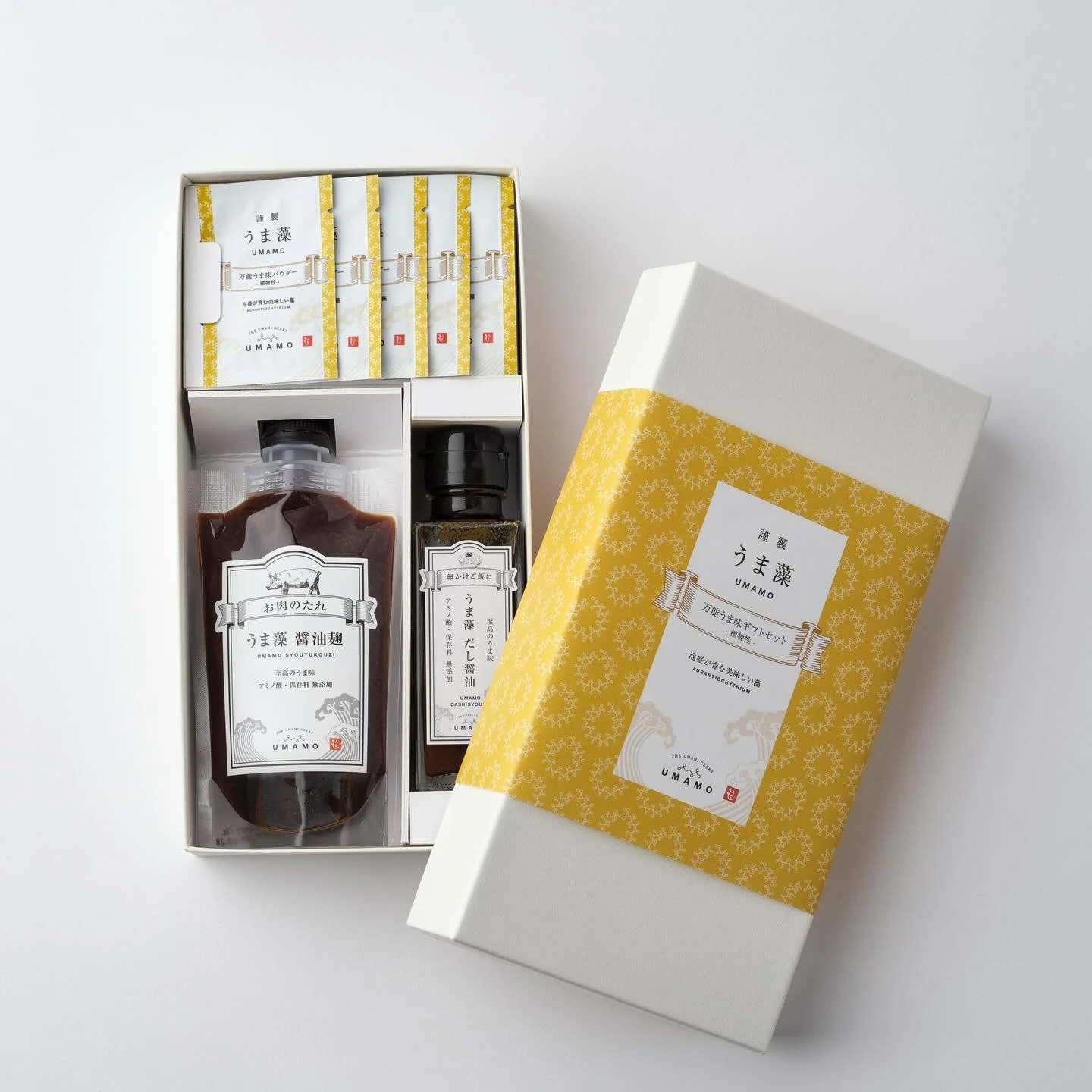 うるまローカル御用達「うるマルシェ」様にて、うま藻のお歳暮の販売しています！

皆様、最近&rdquo;魚&rdquo;食べていますか？
DHA、しっかり摂れていますか？
年の瀬で、きっと&rdquo;頭&rdquo;も&rdquo;心&rdquo;も疲れているのではないでしょうか。

そんな時こそ、うま藻の出番。
DHAたっぷりのうま藻・うま味抜群のうま藻調味料で、頭と心の栄養チャージを。

思考がクリアだと、人生もハッピーに！
今年お世話になった人へ、&rdquo;美味しい脳活ギフト&rdq