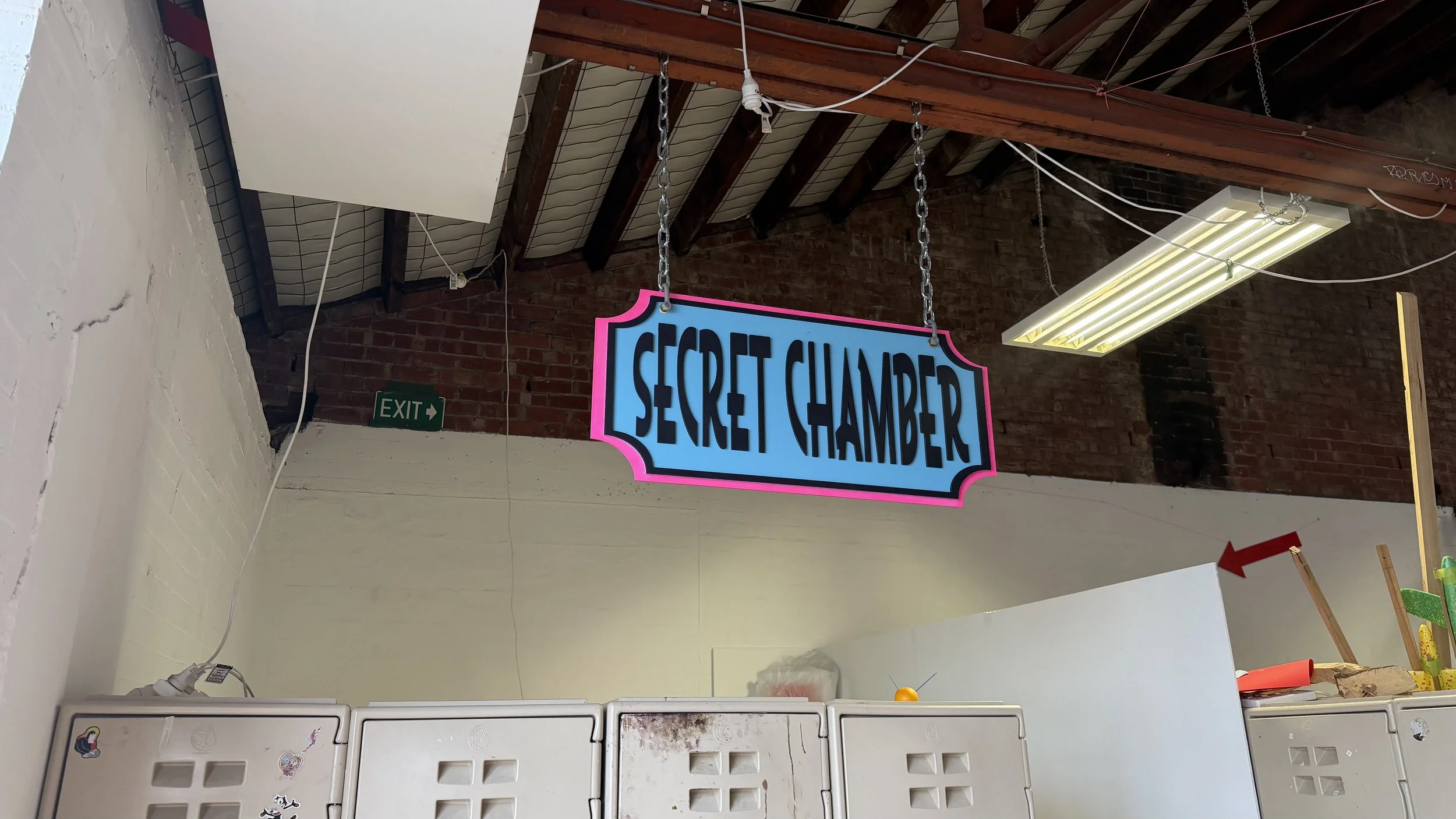 Revolver Oil - Secret Chamber