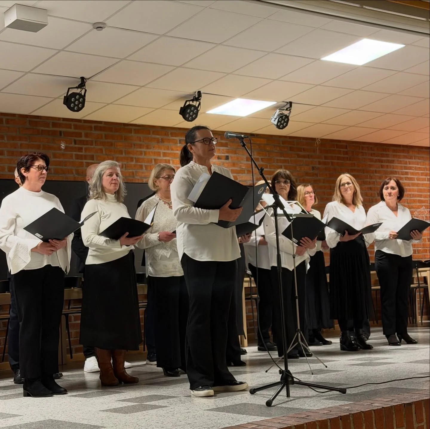 Prvog marta na&scaron;i članovi su se okupili kako bi zajedno proslavili Dan nezavisnosti Bosne i Hercegovine uz muziku, lijepo druženje i zajedni&scaron;tvo. Bio je to jedan poseban i važan trenutak da obilježimo ovaj značajan dan 🇧🇦🫶