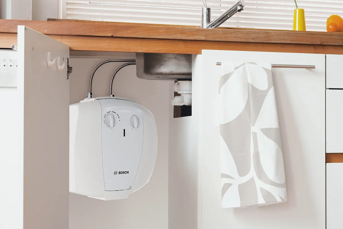 Bosch Tronic 2000 T - onder.png