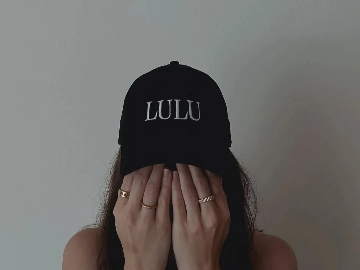 Lulu-cap-black-sustainable-cotton-front-view.jpg