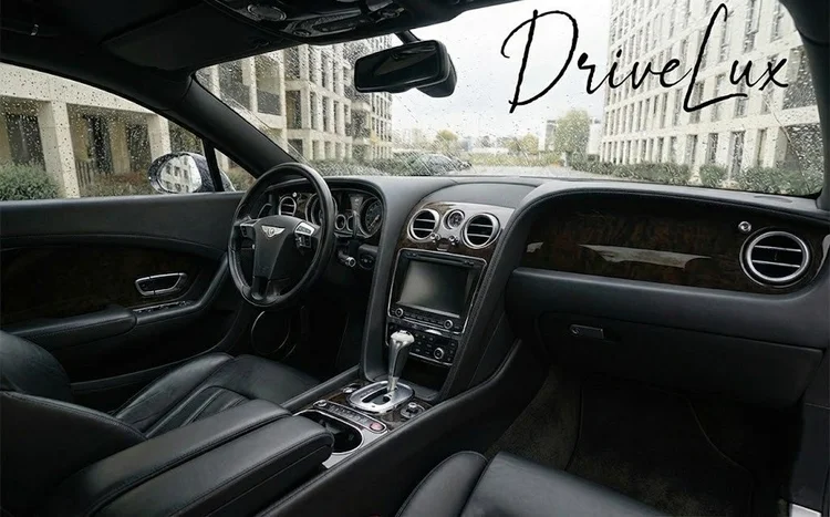 Bentley Continental GT V8 S vue profil toit panoramique pack Blackline - DriveLux Luxembourg