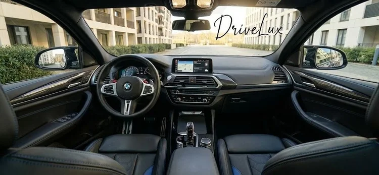 BMW X4 M intérieur