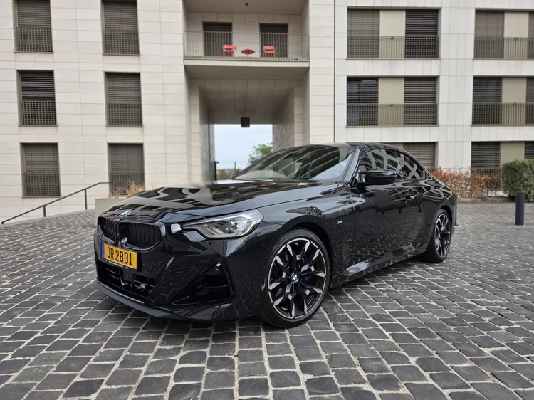 BMW M240i xDrive Coupé noir 2025 - DriveLux import premium Luxembourg